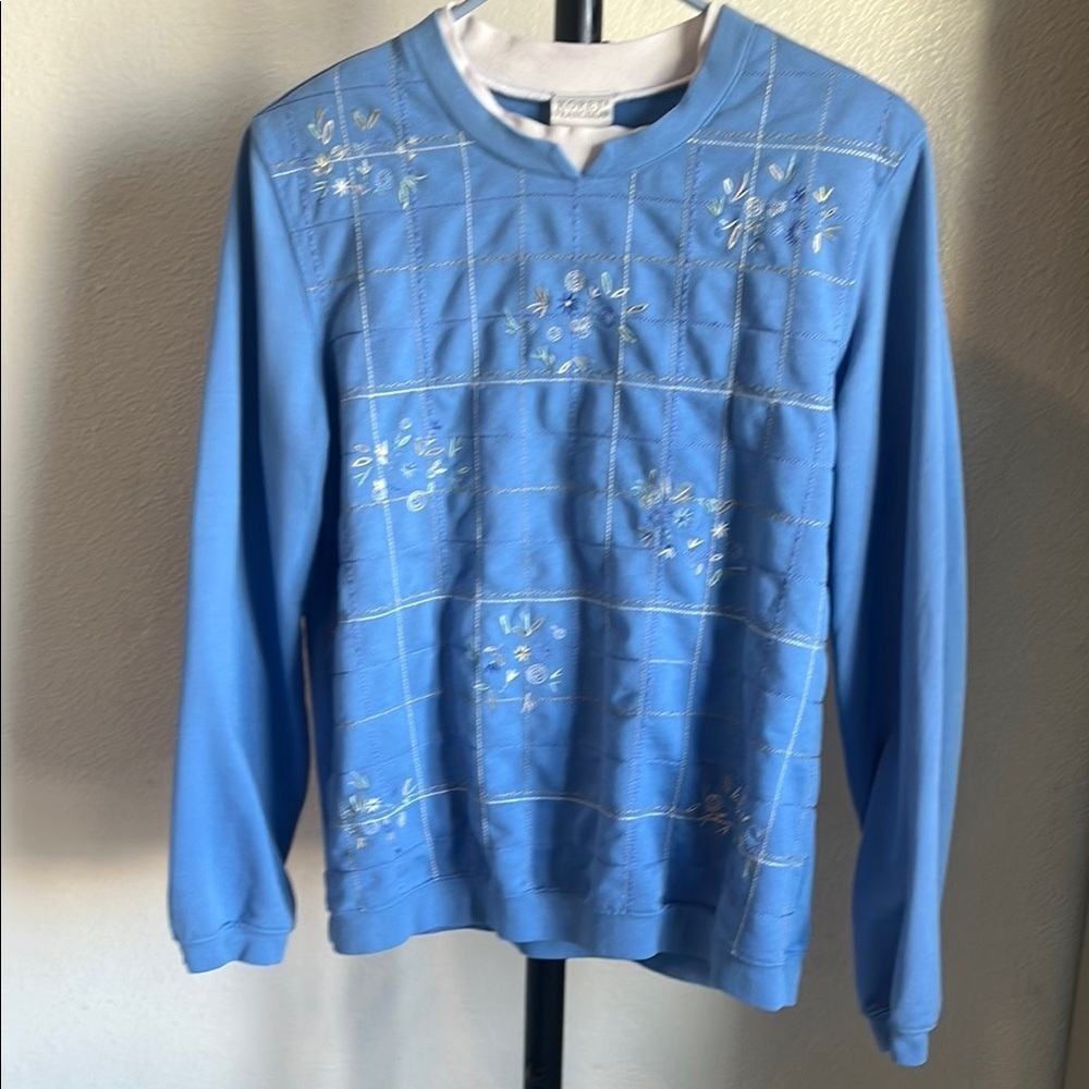 Koret Blue and White Blouse